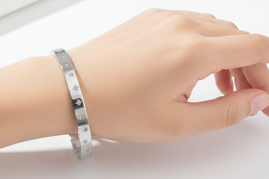 Hermosa Bangle